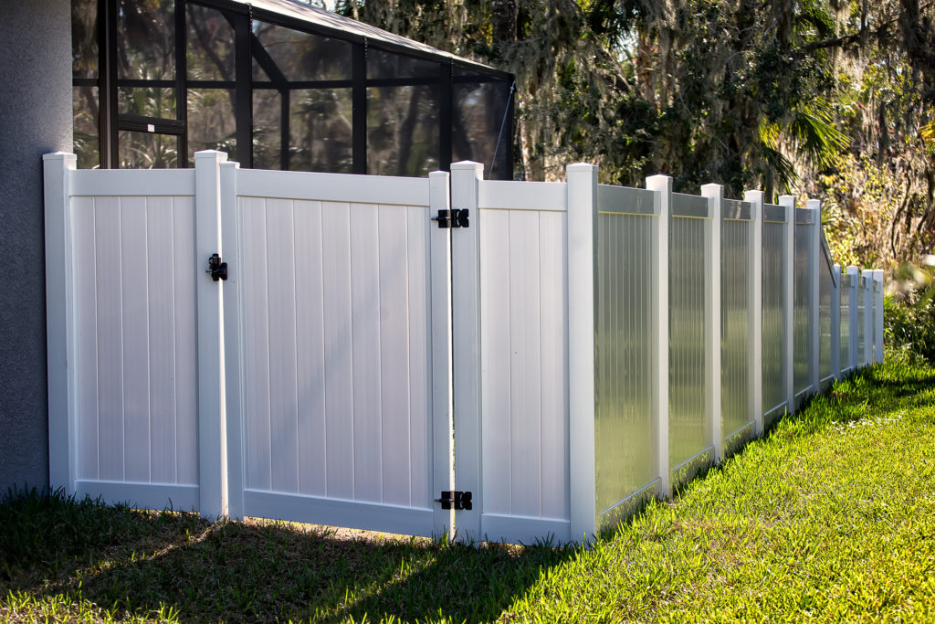 6 feet White Solid Privacy Vinyl Fence with gate around house